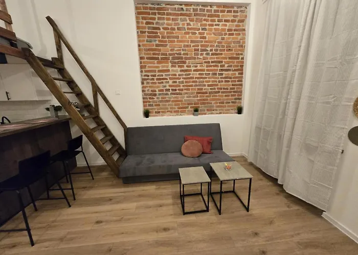 Hola Apartamenty Rewolucji 1905R